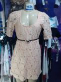 VESTIDO DE RENDA
